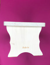 Lade das Bild in den Galerie-Viewer, Dein Toilettenhocker - Spezialedition Naturschatzkiste