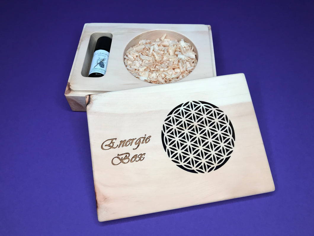 Zirben-Energie Box mit Lebensblume / Liebevolle Handarbeit